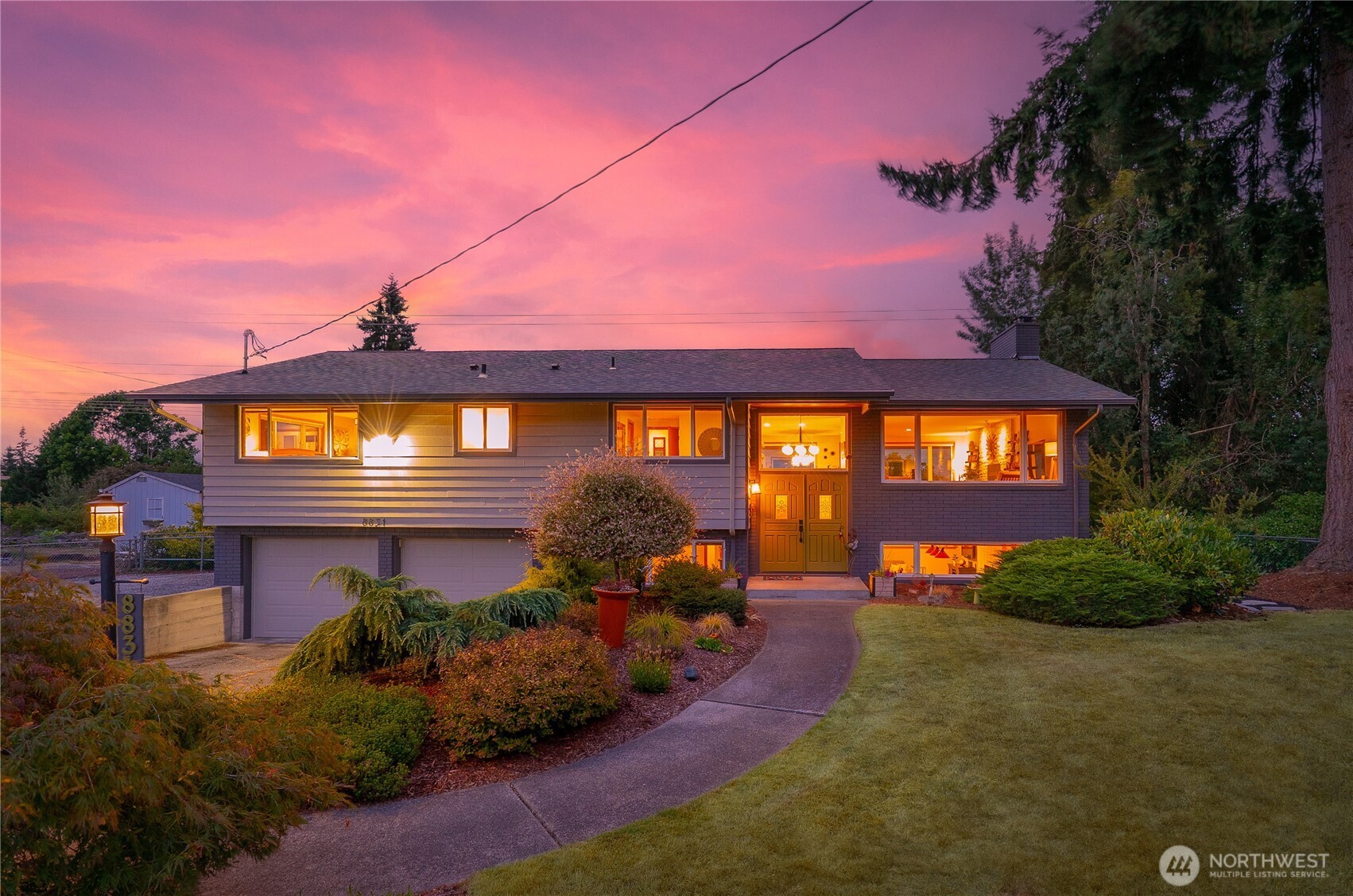 8831 RIVERCREST AVENUE Property Photo 1