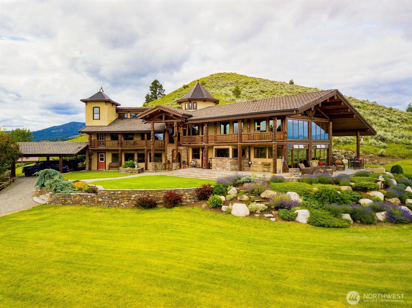 54 Hardrock Road Property Photo 1
