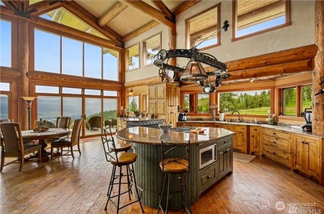 54 Hardrock Road Property Photo 3