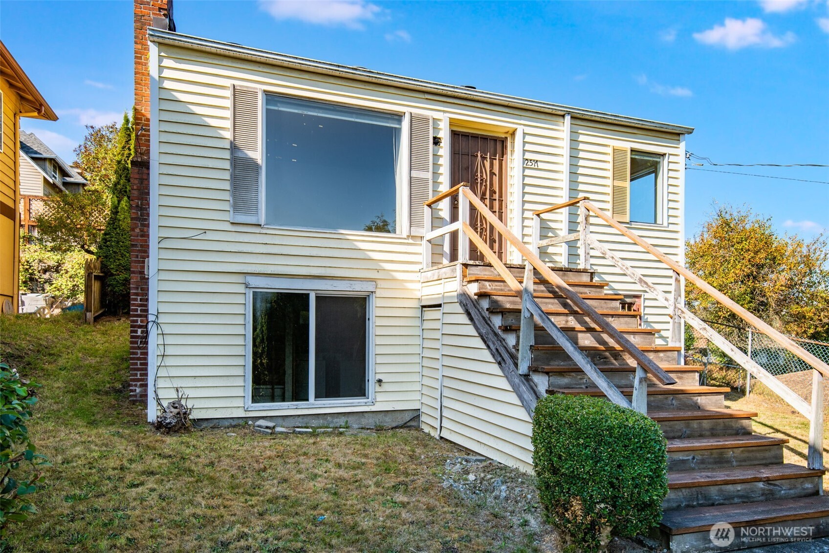 2517 23rd Avenue Property Photo 1