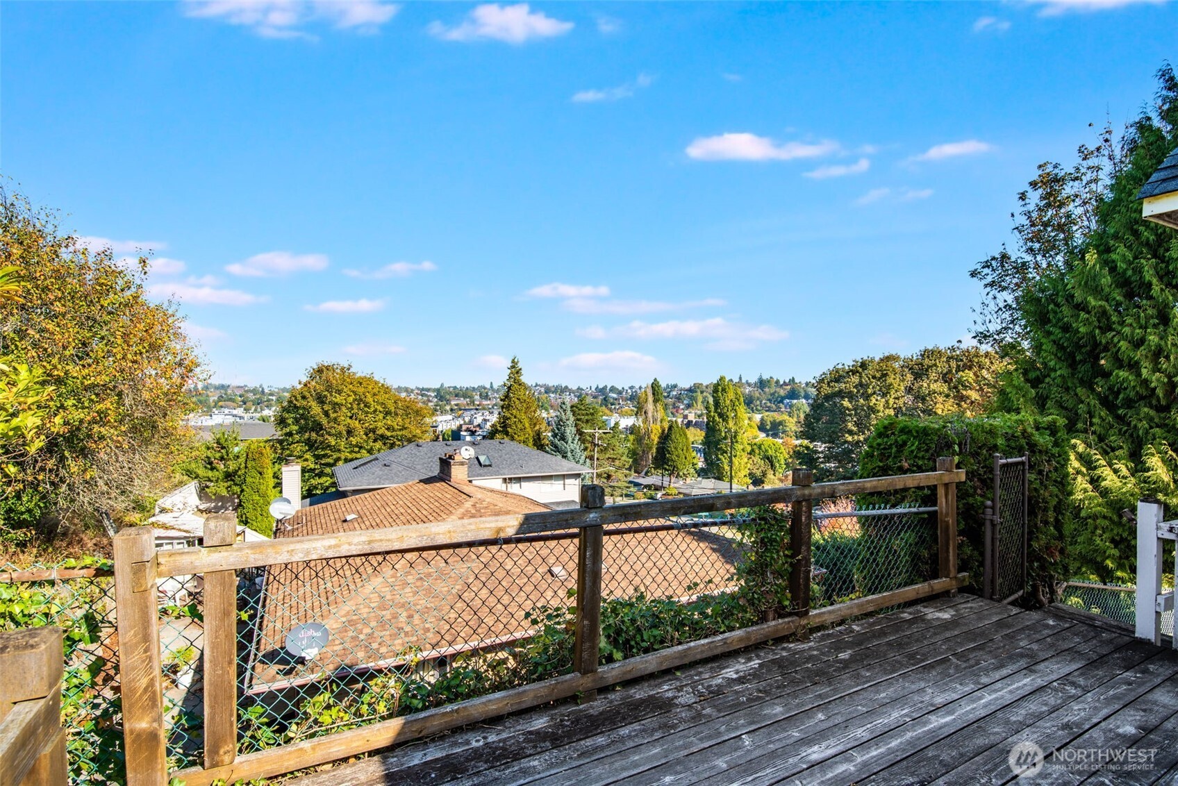 2517 23rd Avenue Property Photo 2