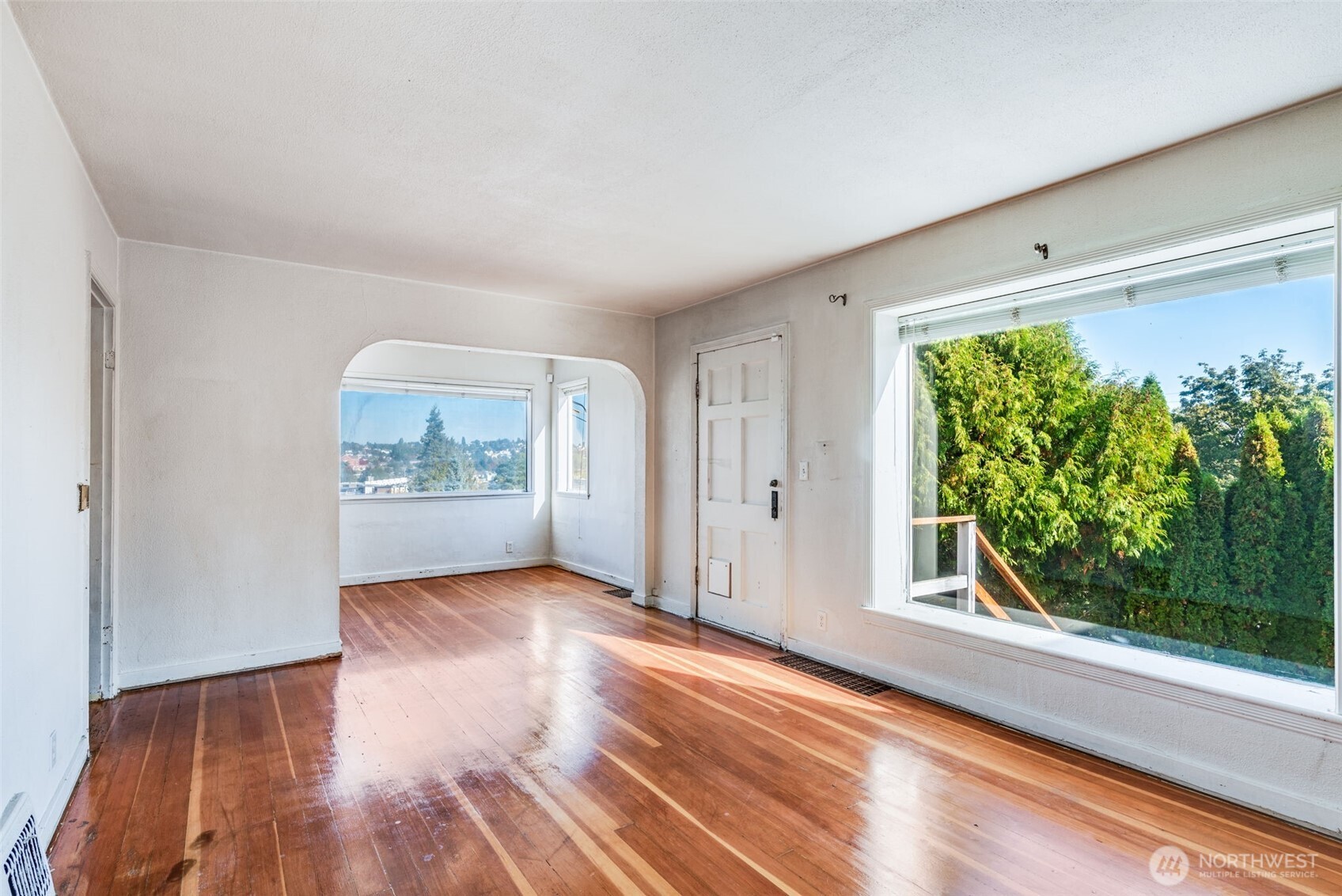 2517 23rd Avenue Property Photo 5