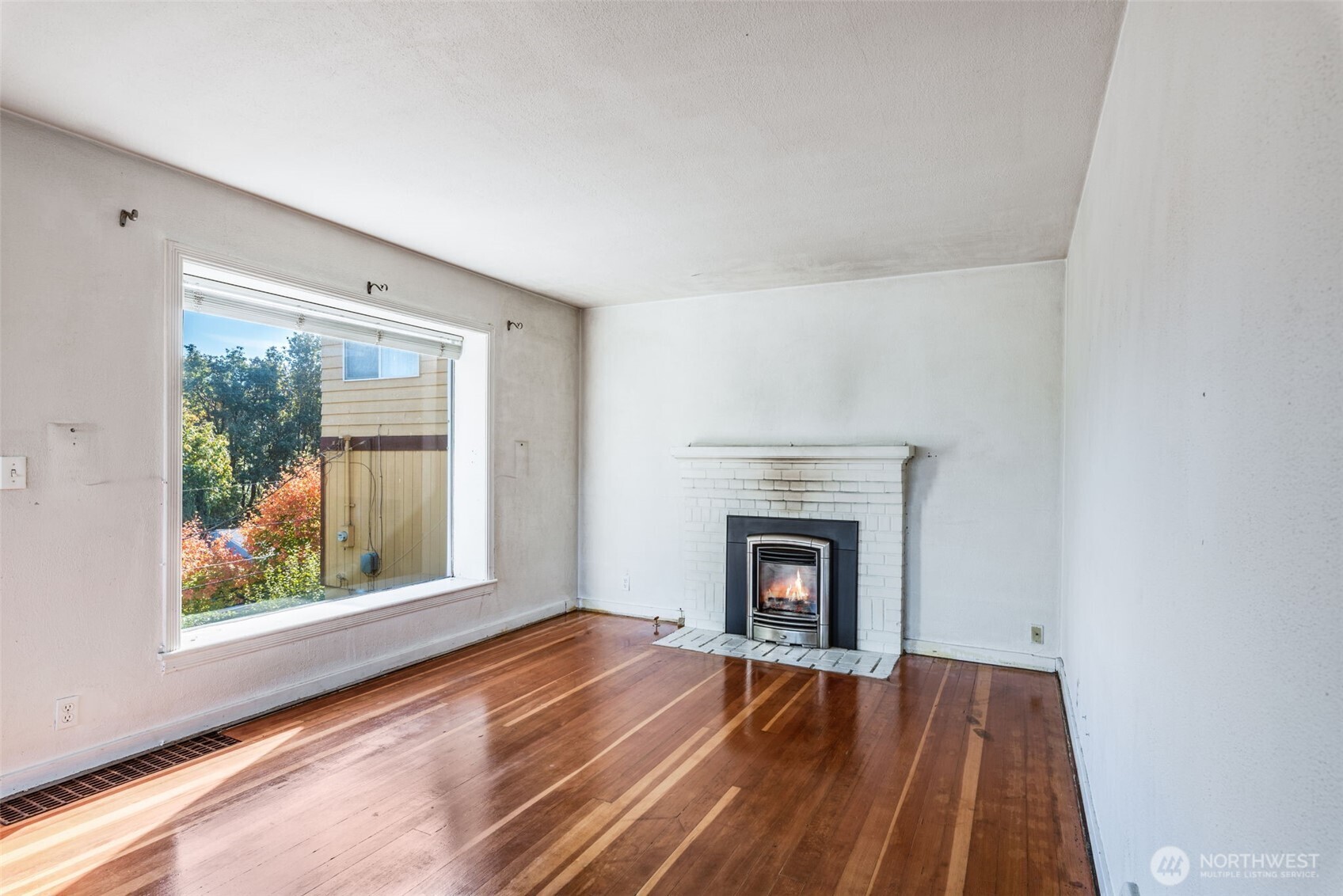 2517 23rd Avenue Property Photo 6