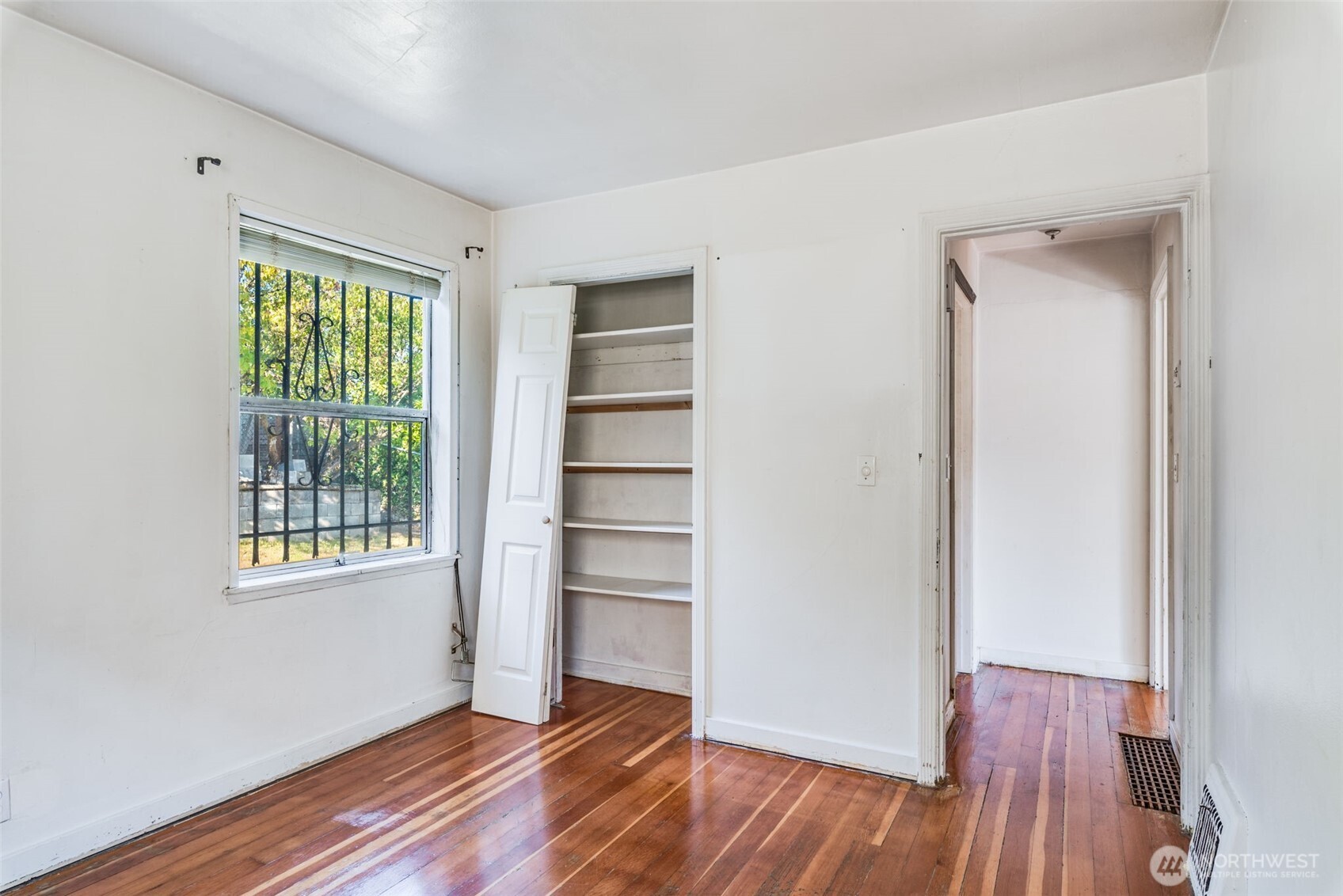 2517 23rd Avenue Property Photo 14