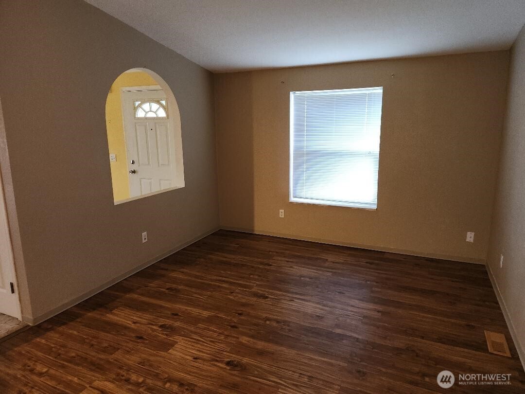 19 Christmas Tree Lane Property Photo 7