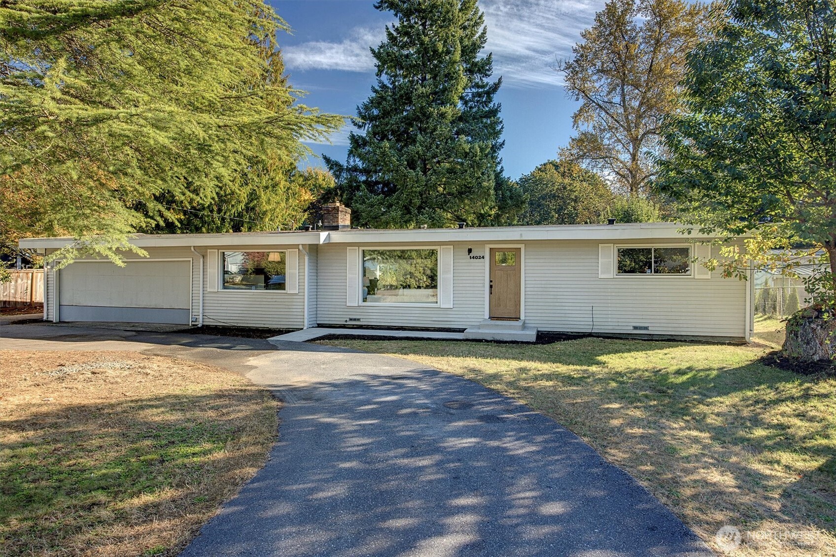 14024 169th Avenue Property Photo 2
