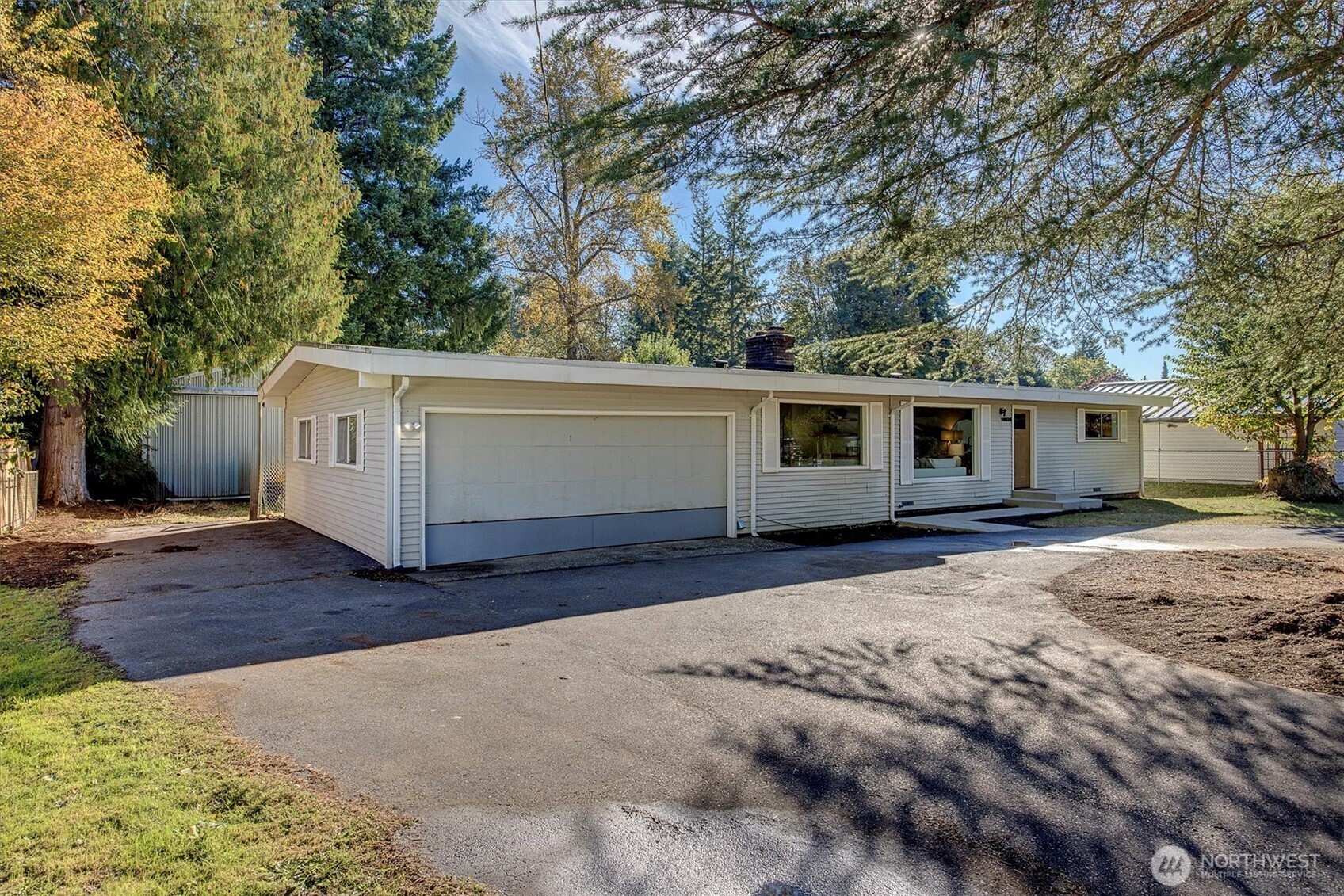 14024 169th Avenue Property Photo 4
