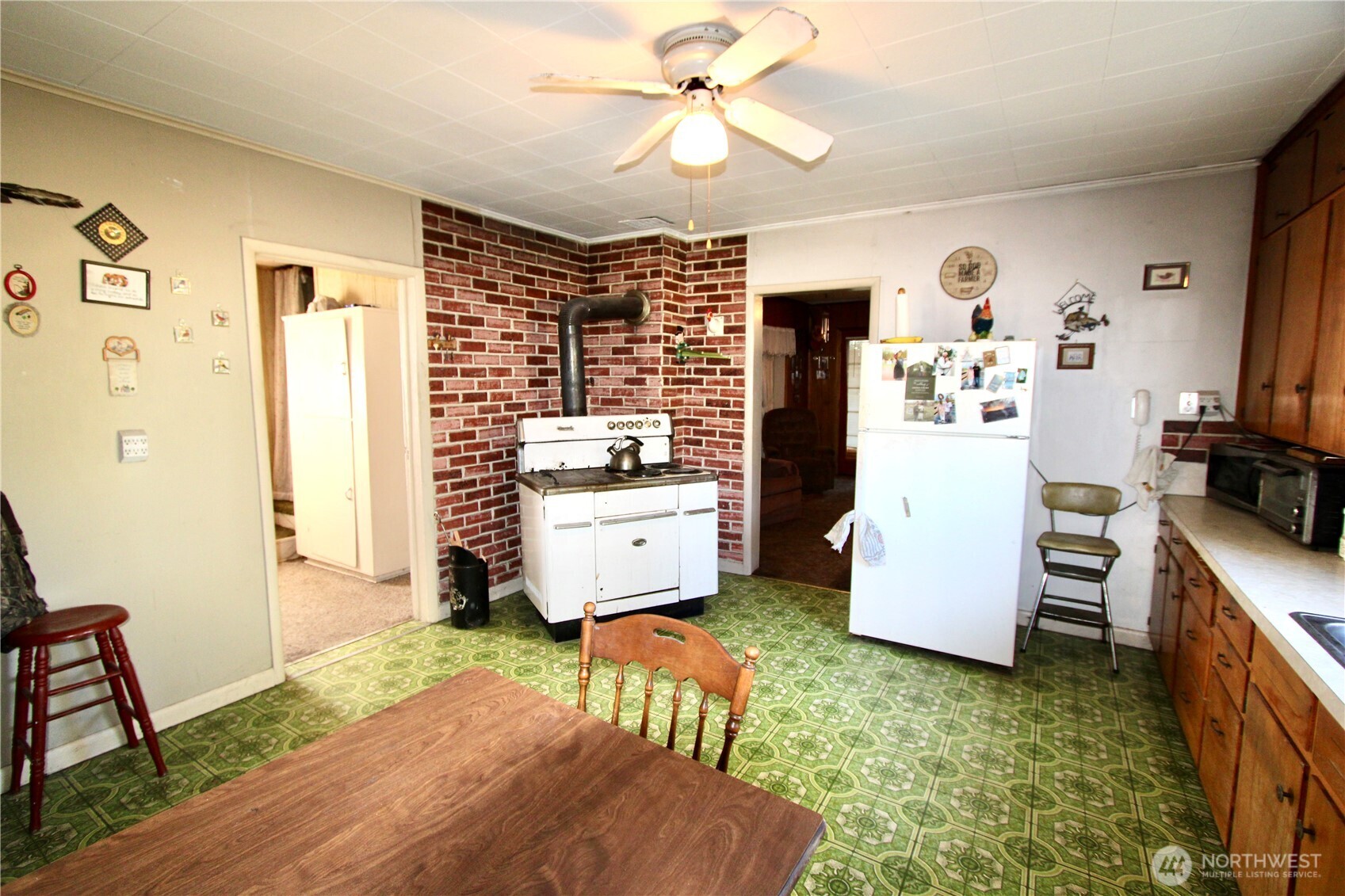 640 Highland Loop Road Property Photo 14