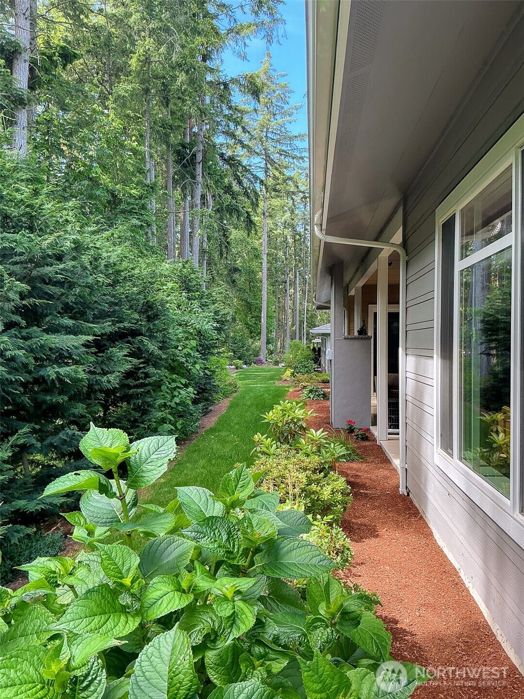 5469 Wood Duck Loop Property Photo 7