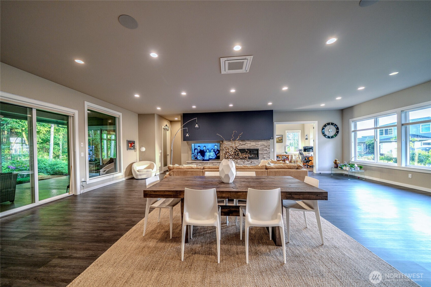 5469 Wood Duck Loop Property Photo 15