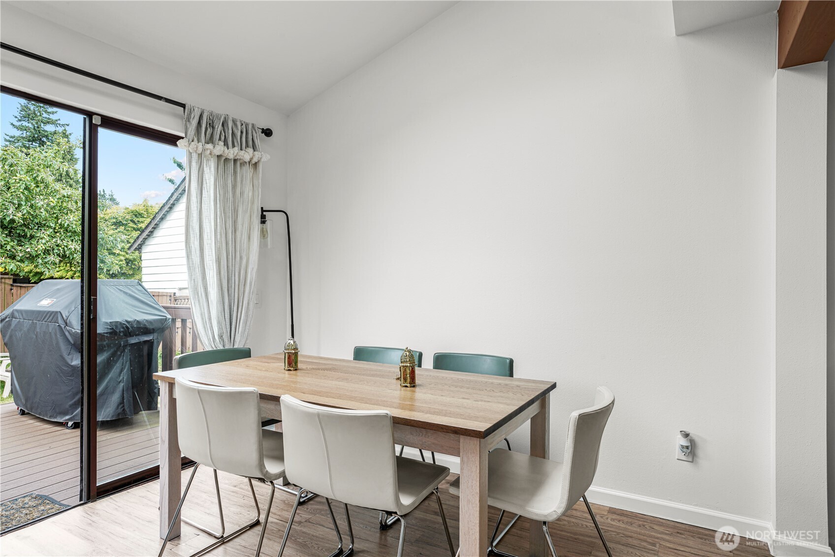 8739 17th Avenue Property Photo 15