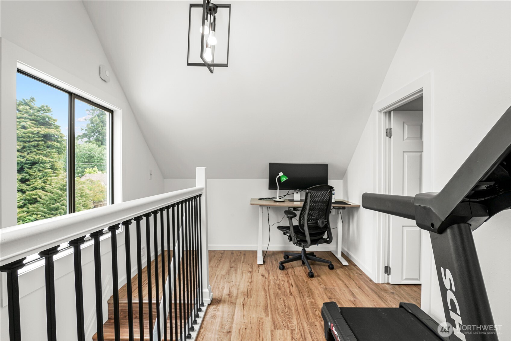 8739 17th Avenue Property Photo 18