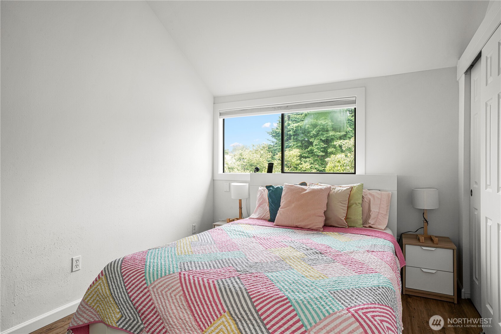 8739 17th Avenue Property Photo 20