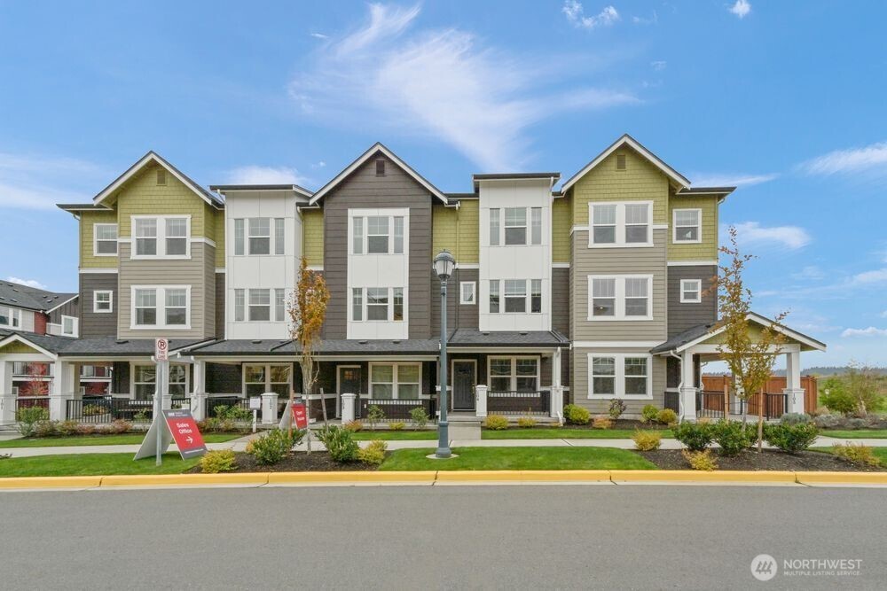 19288 NE 69th Circle 104 Property Photo 1