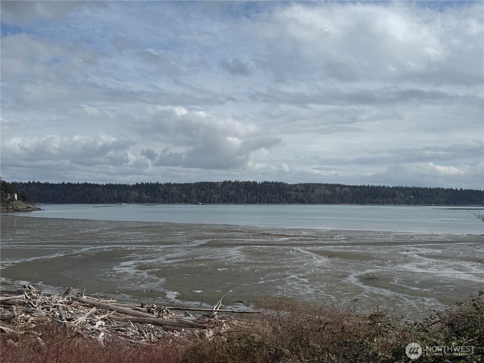 13574 S Green Street Property Photo 2