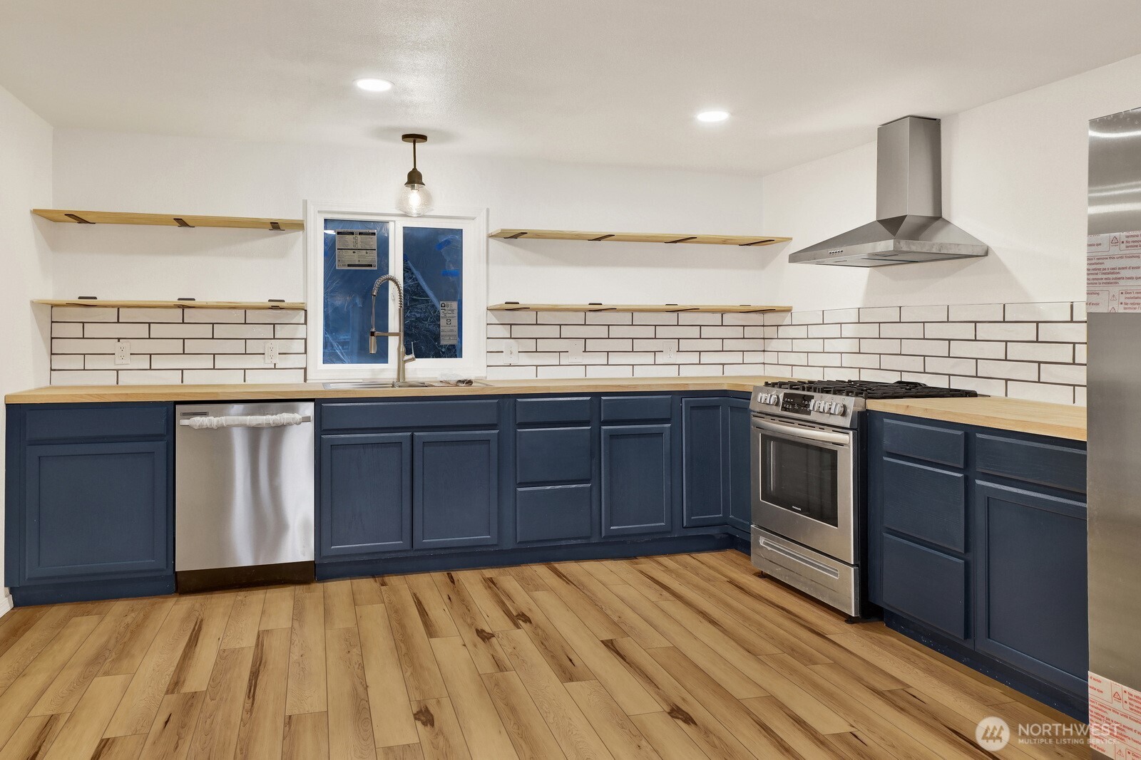 13574 S Green Street Property Photo 15