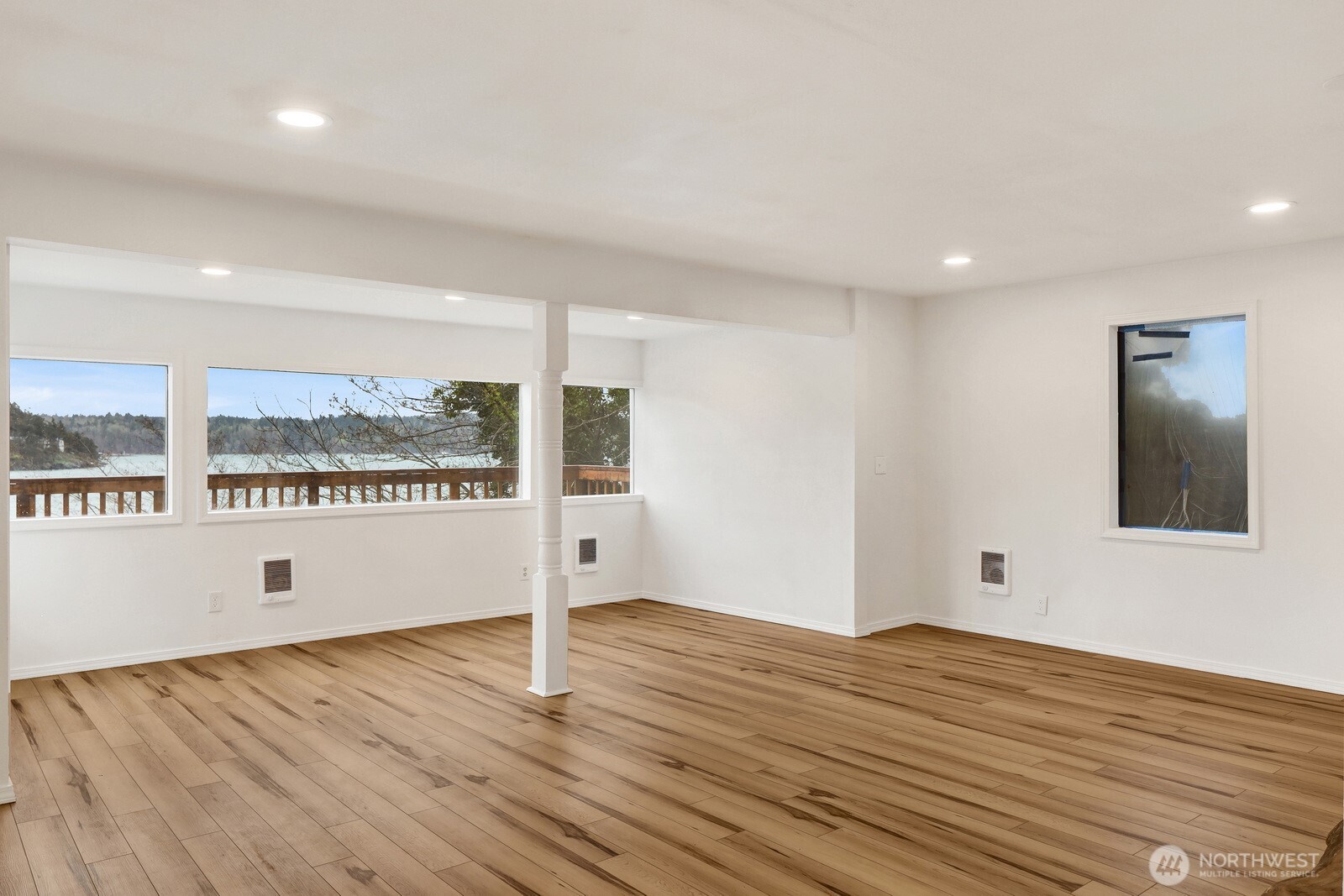 13574 S Green Street Property Photo 17
