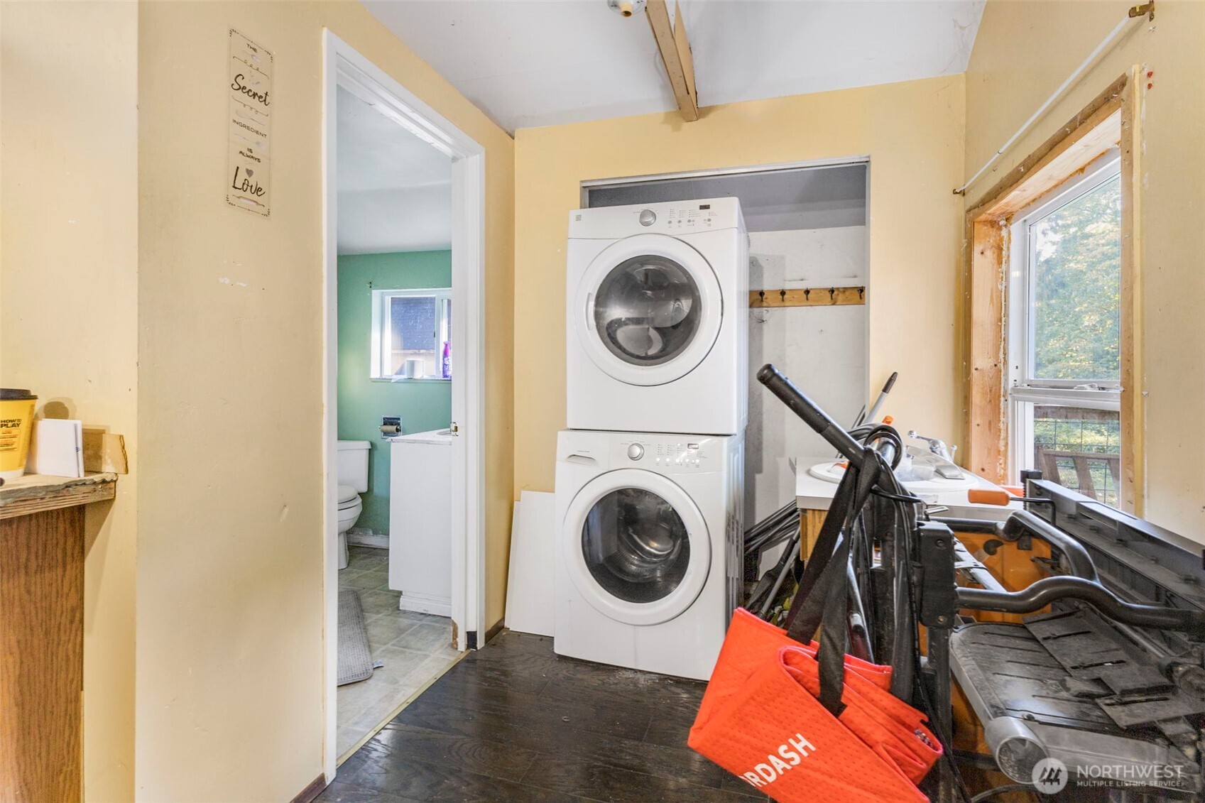 6037 Old Guide Road Property Photo 14