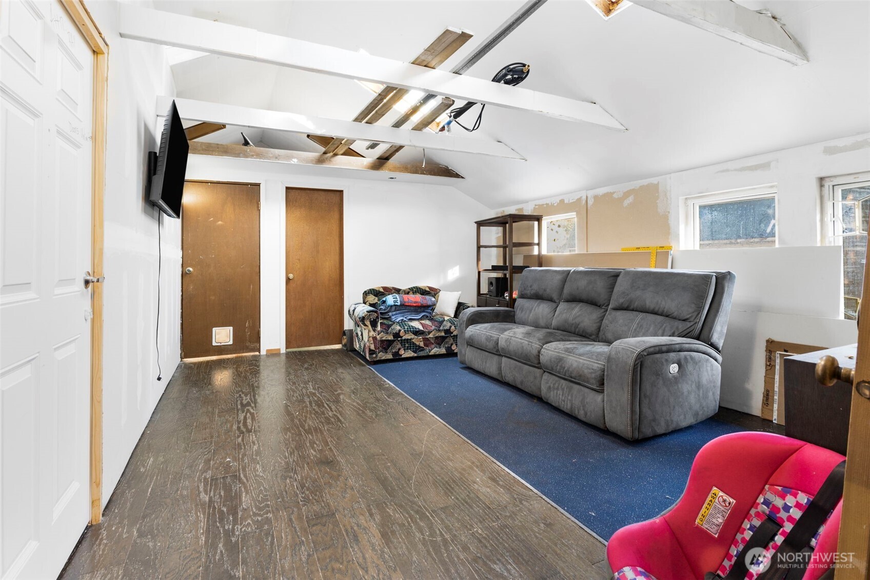 6037 Old Guide Road Property Photo 16