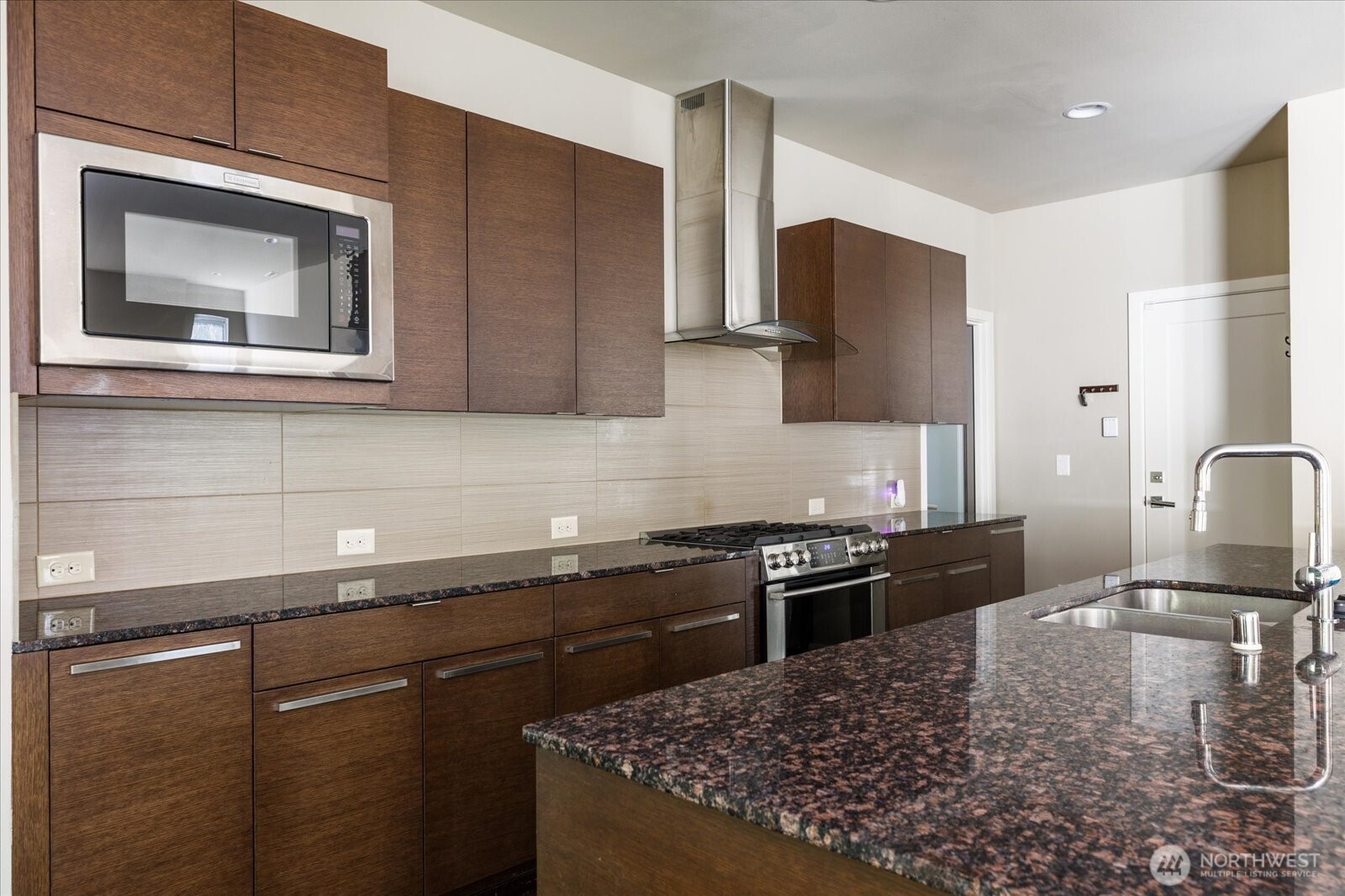 3701 170th Place Property Photo 13