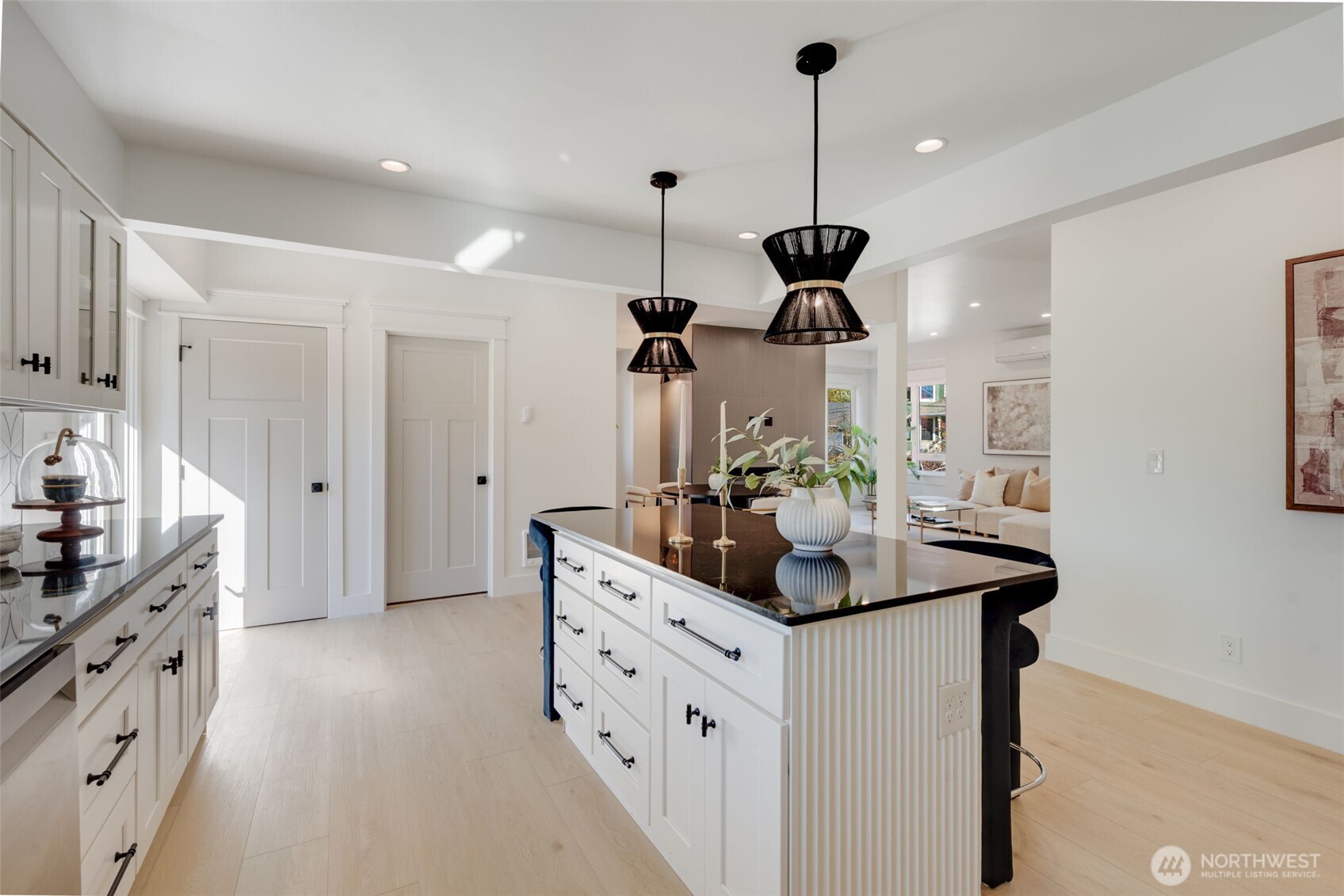 4205 5th Avenue Property Photo 7