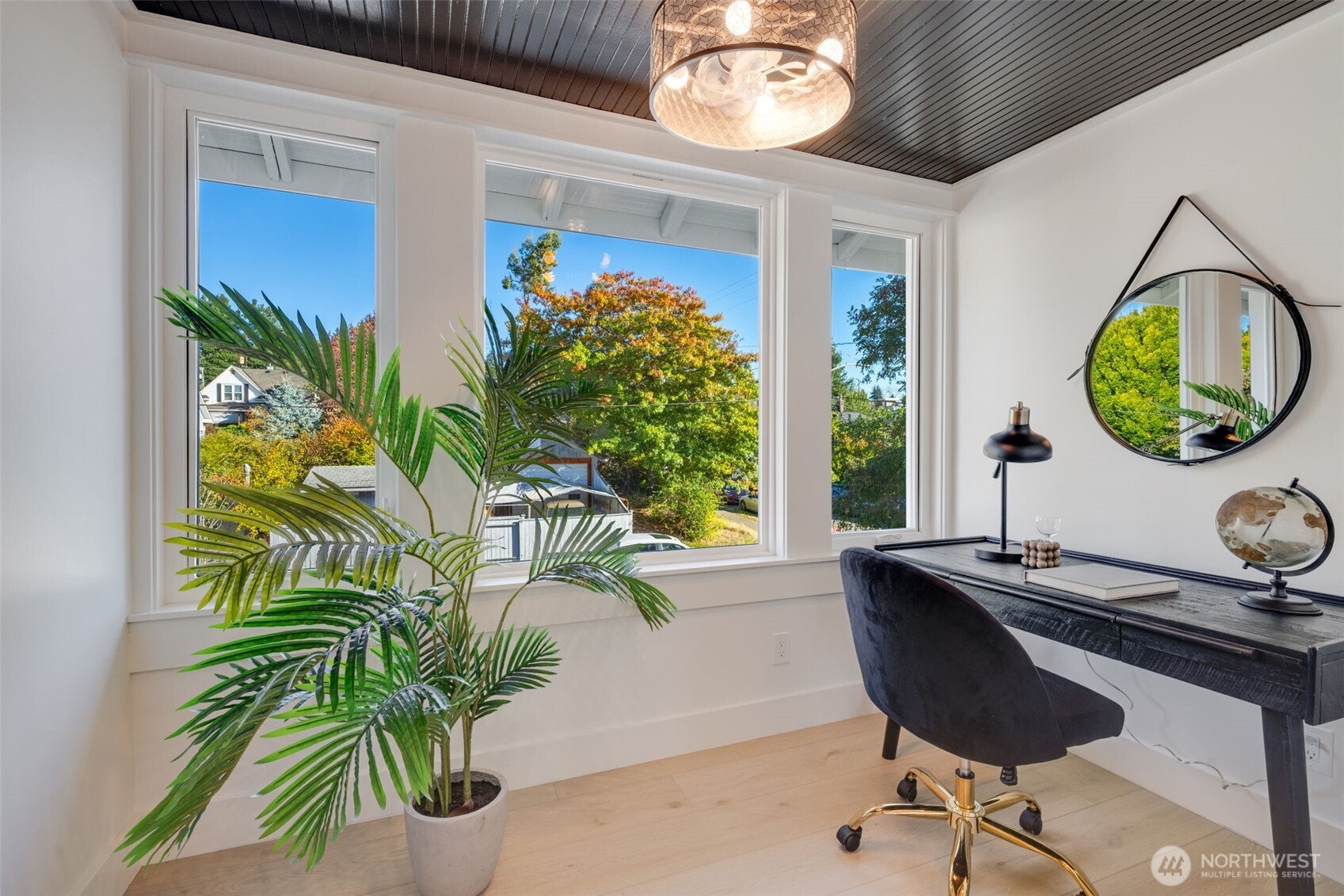 4205 5th Avenue Property Photo 9