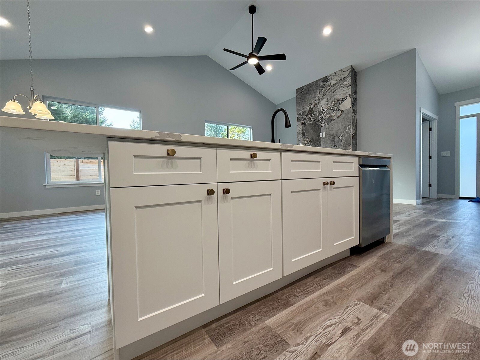 716 Island Circle Property Photo 23