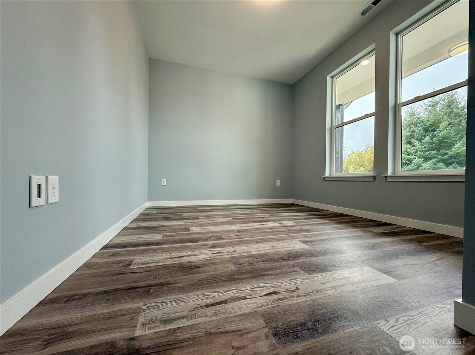 716 Island Circle Property Photo 25