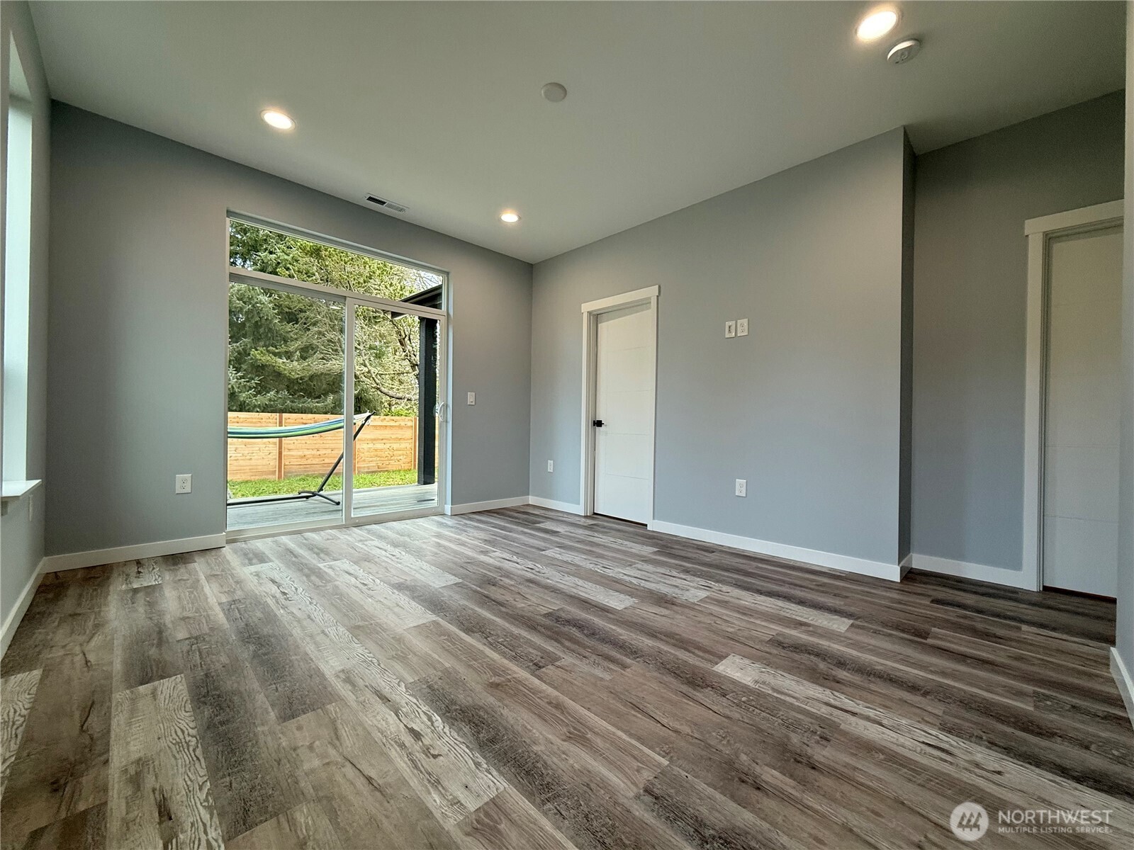 716 Island Circle Property Photo 30