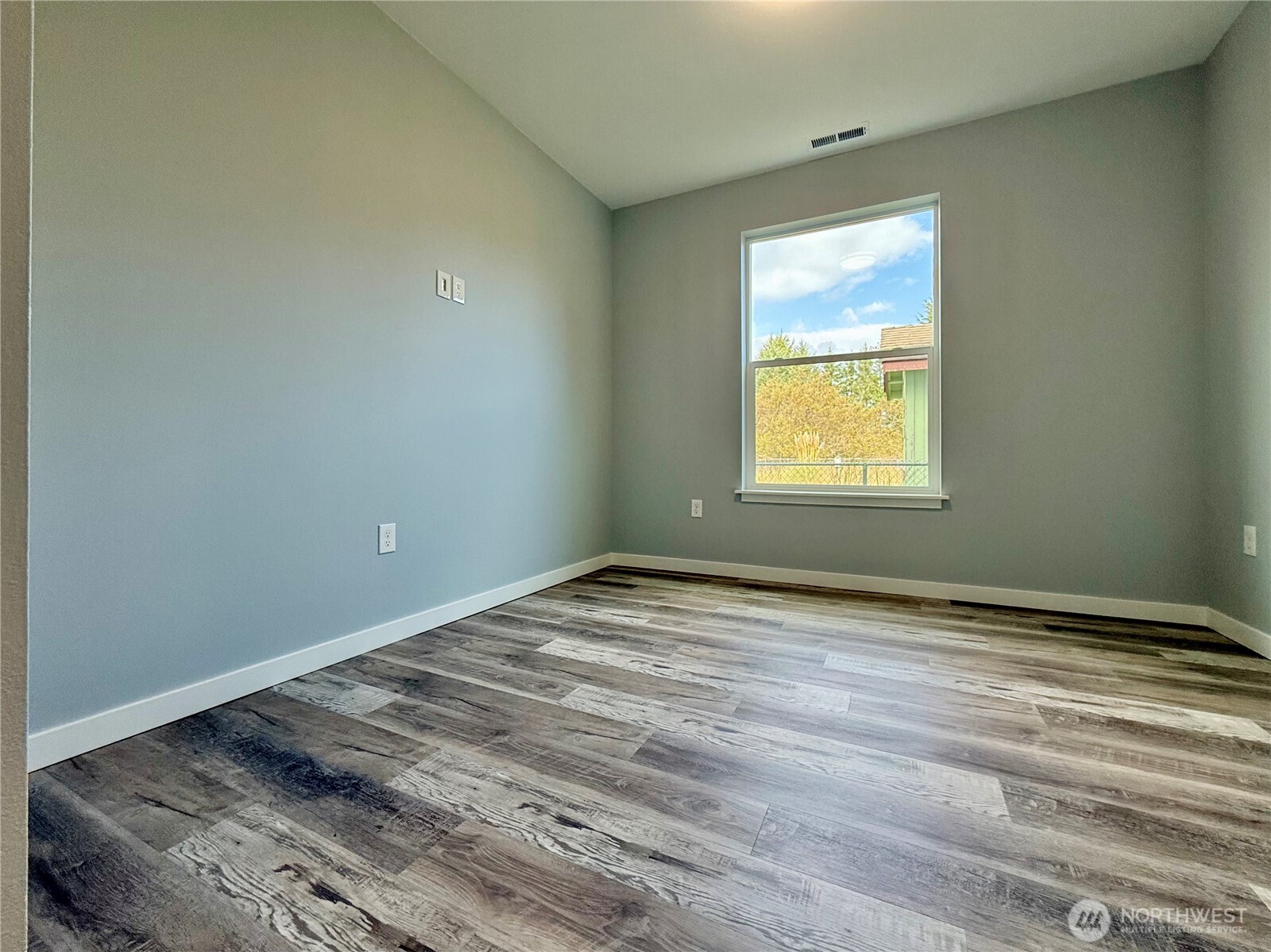 716 Island Circle Property Photo 36