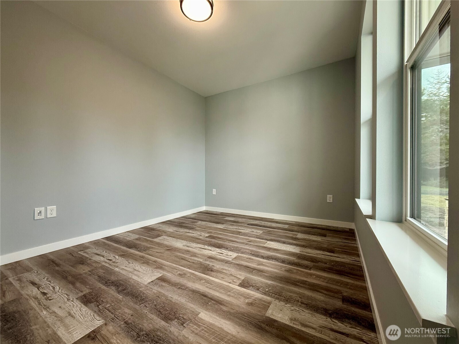 716 Island Circle Property Photo 37