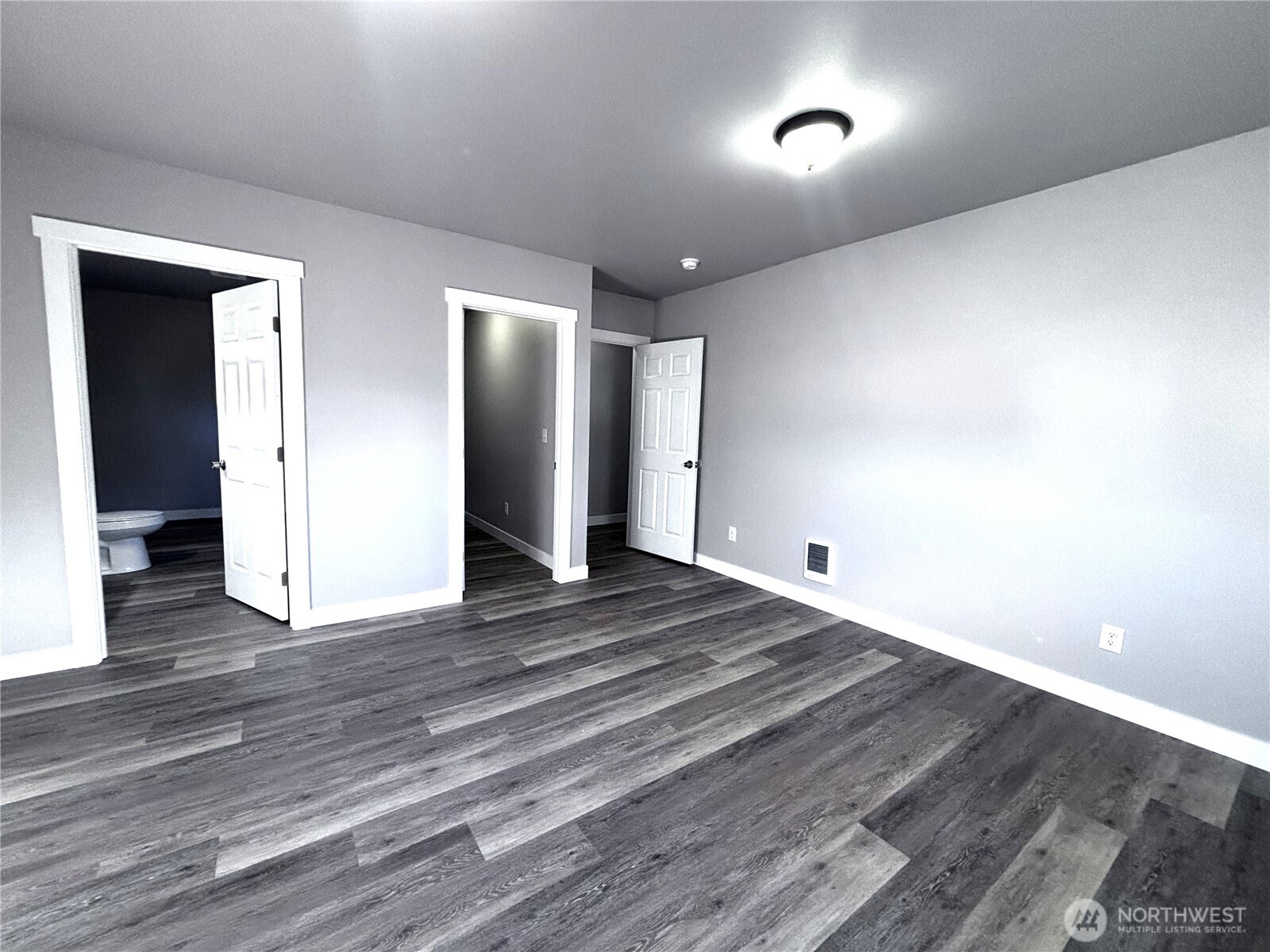 207 N Birch St Property Photo 19
