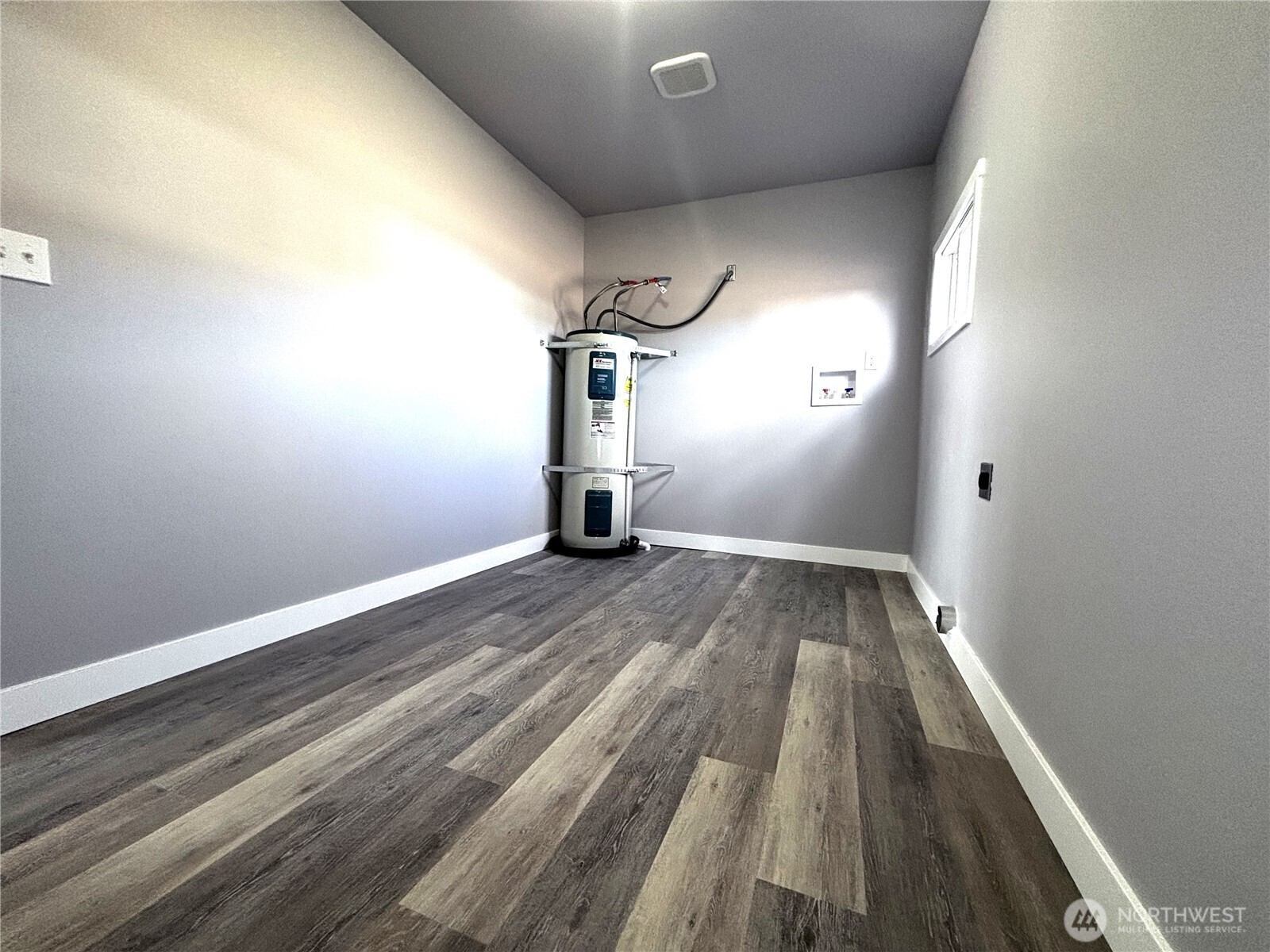 207 N Birch St Property Photo 26