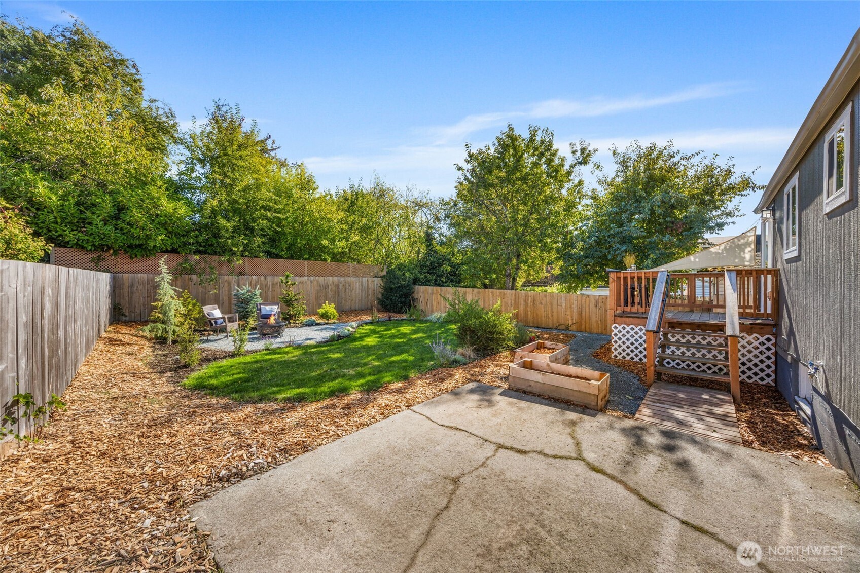 5026 48th Avenue Property Photo 20