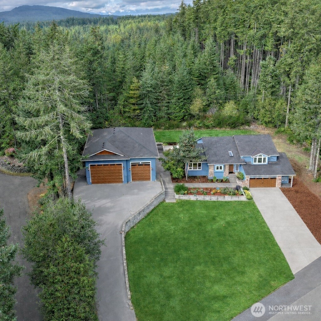 3657 Mathisen Lane Property Photo 2