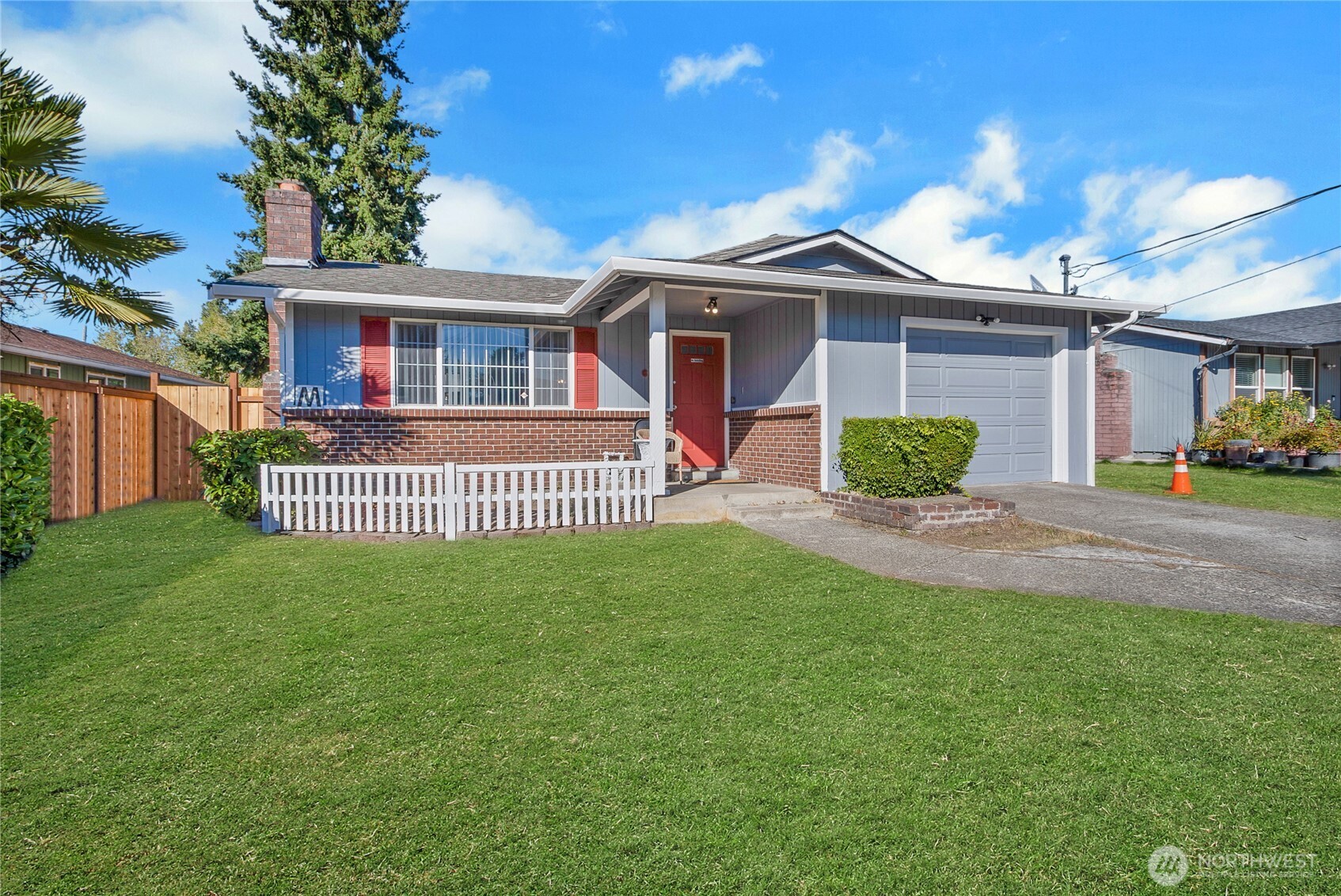 609 E 69th Street Property Photo 1