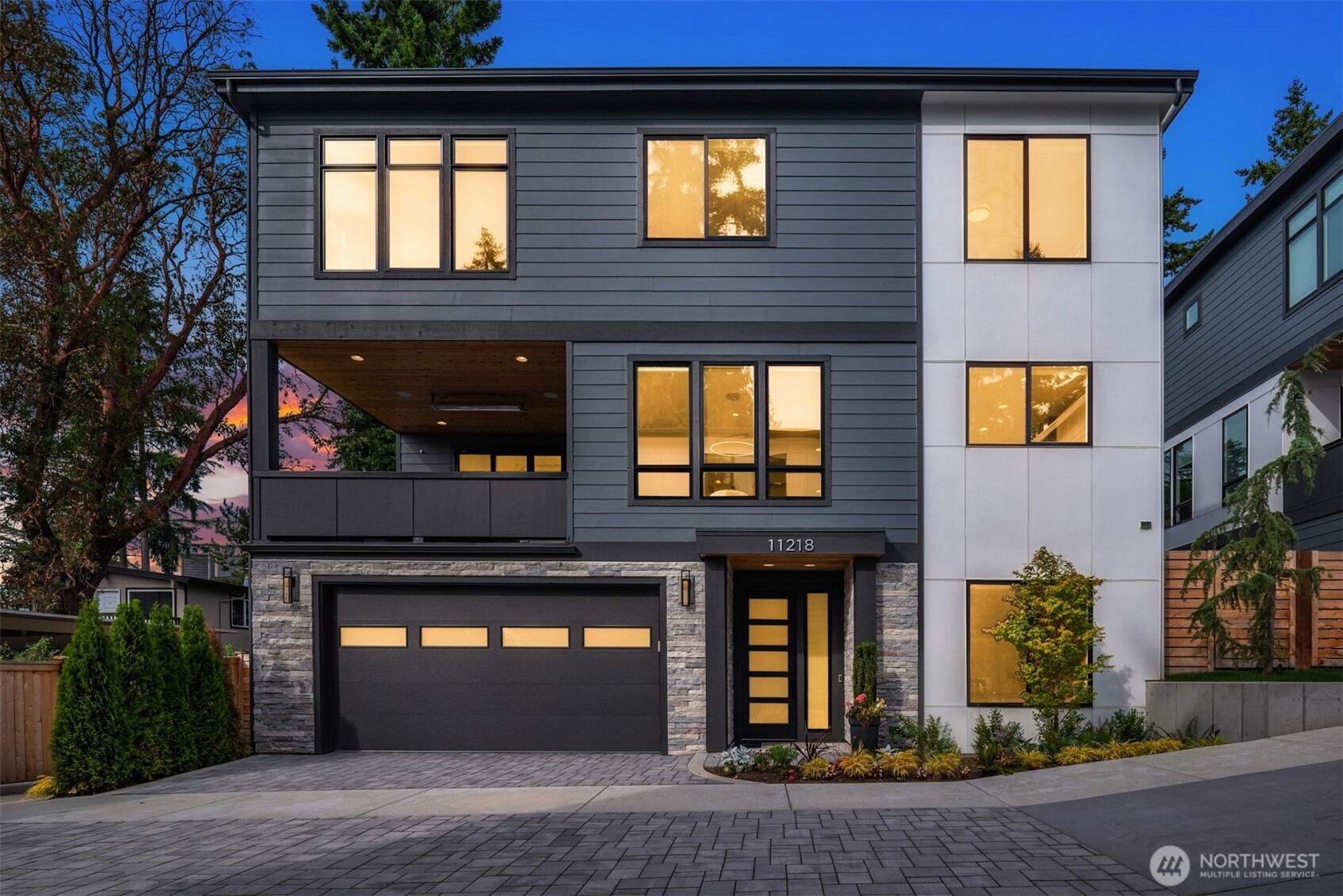 11218 Ne 67th Street 3 Property Photo 1