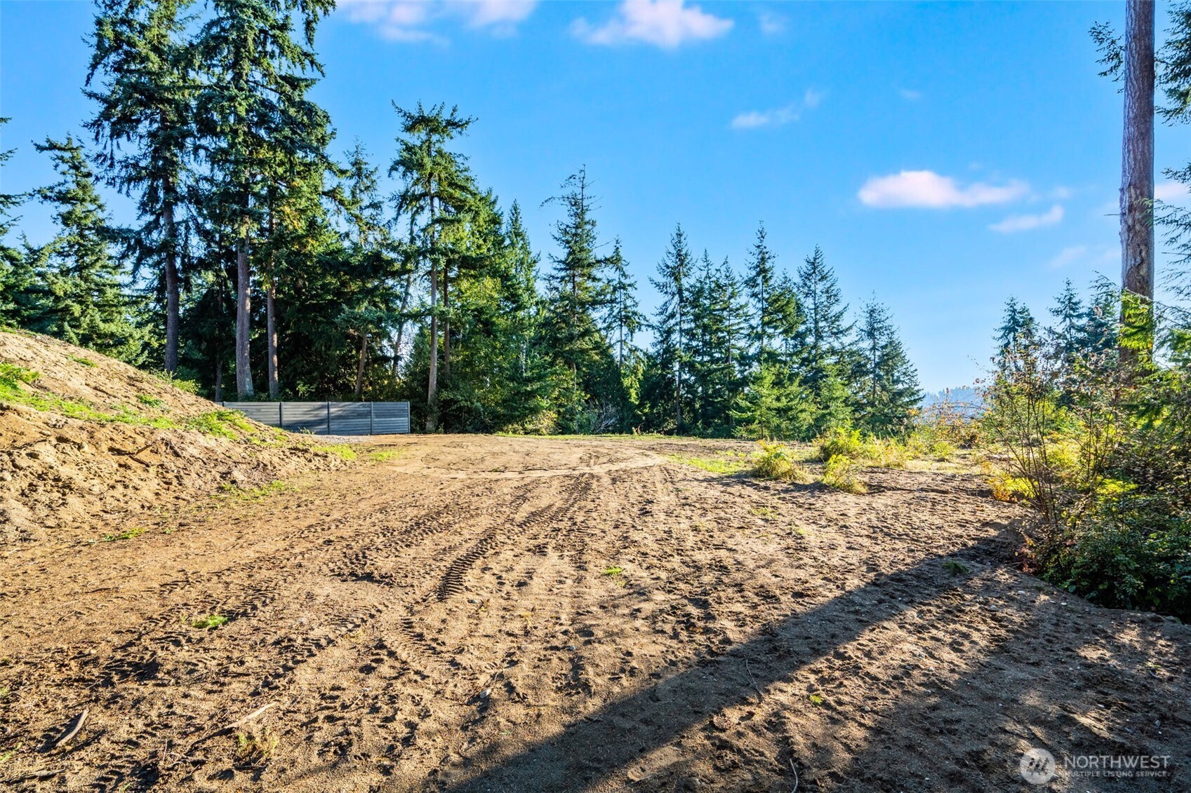3681 Kingston Court Property Photo 10