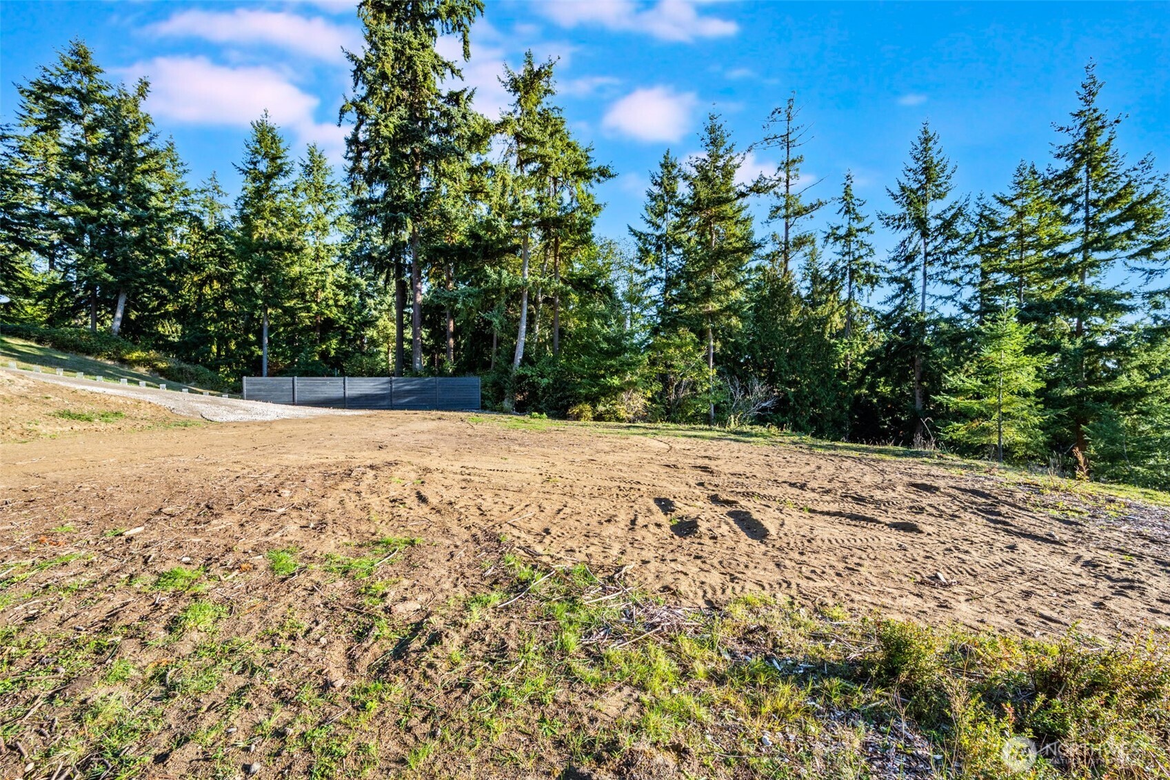 3681 Kingston Court Property Photo 11