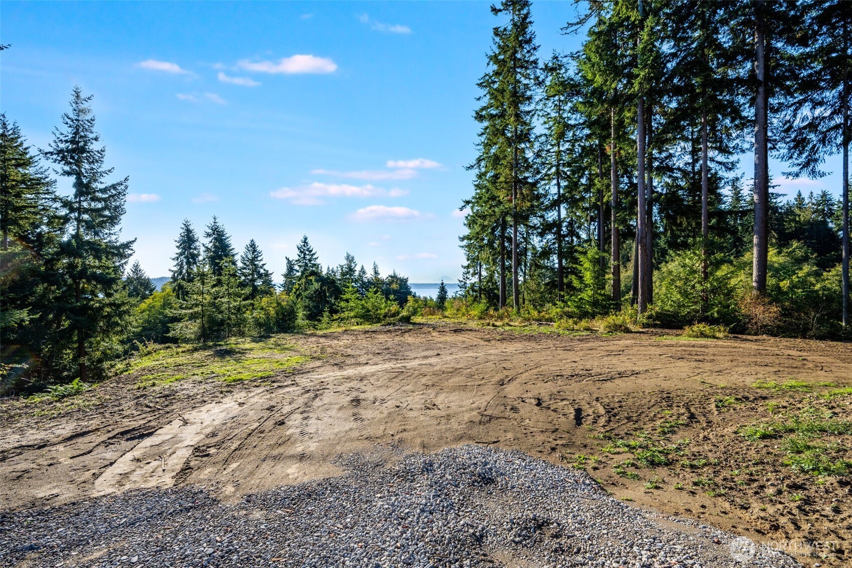 3681 Kingston Court Property Photo 15