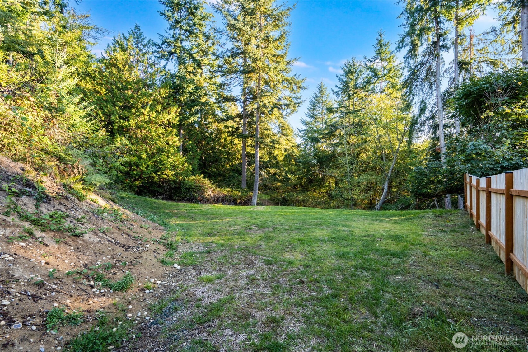 3681 Kingston Court Property Photo 27