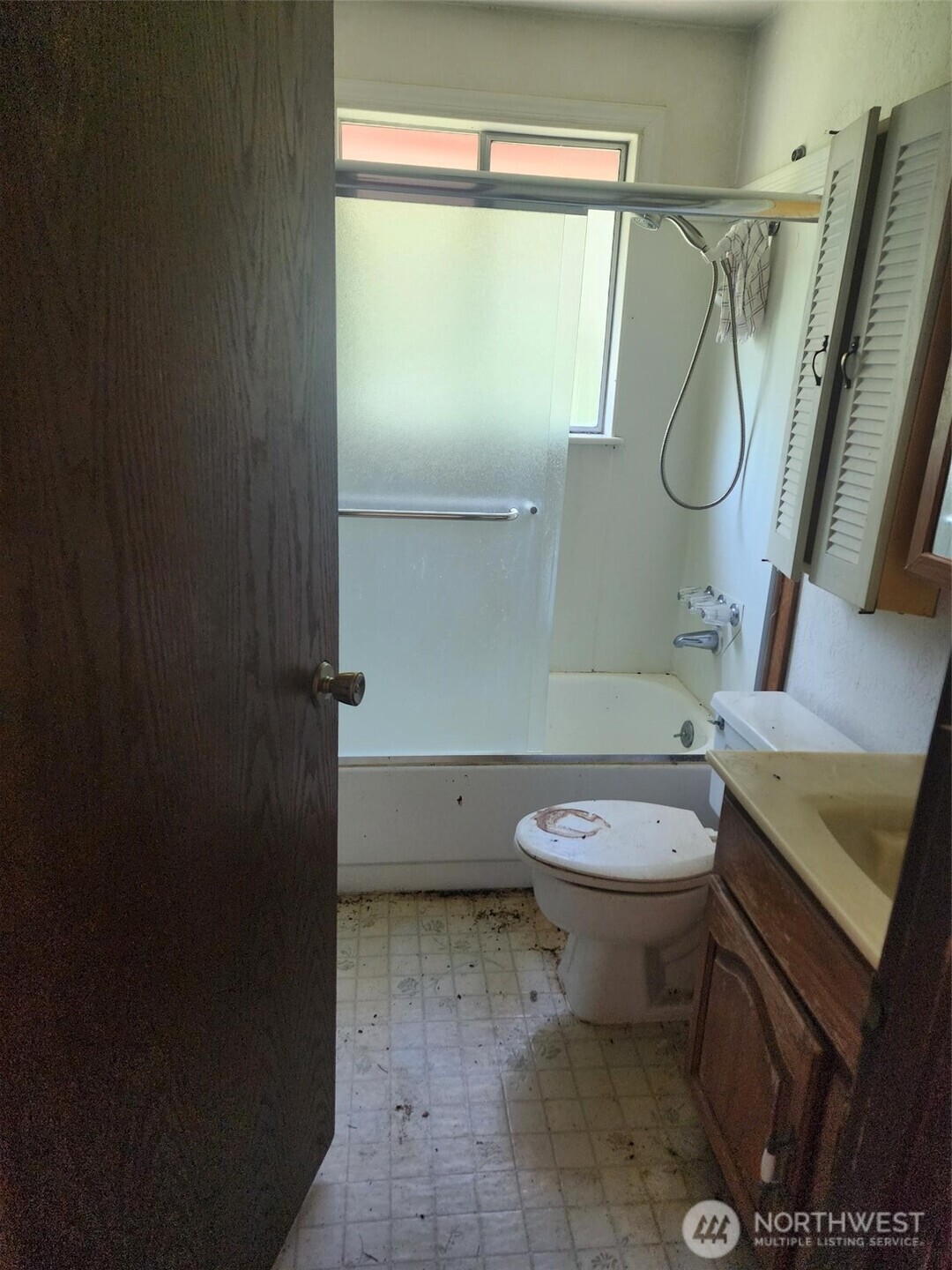 1911 Hundley Road Property Photo 13