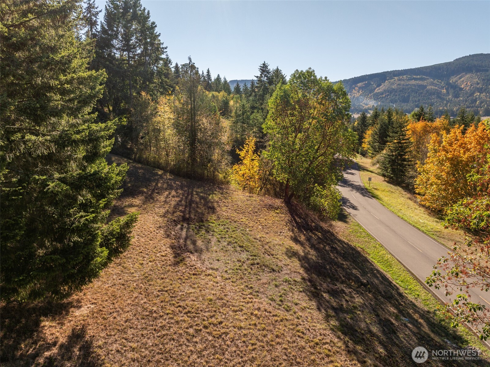 1051 Fox Hollow Road Property Photo 16