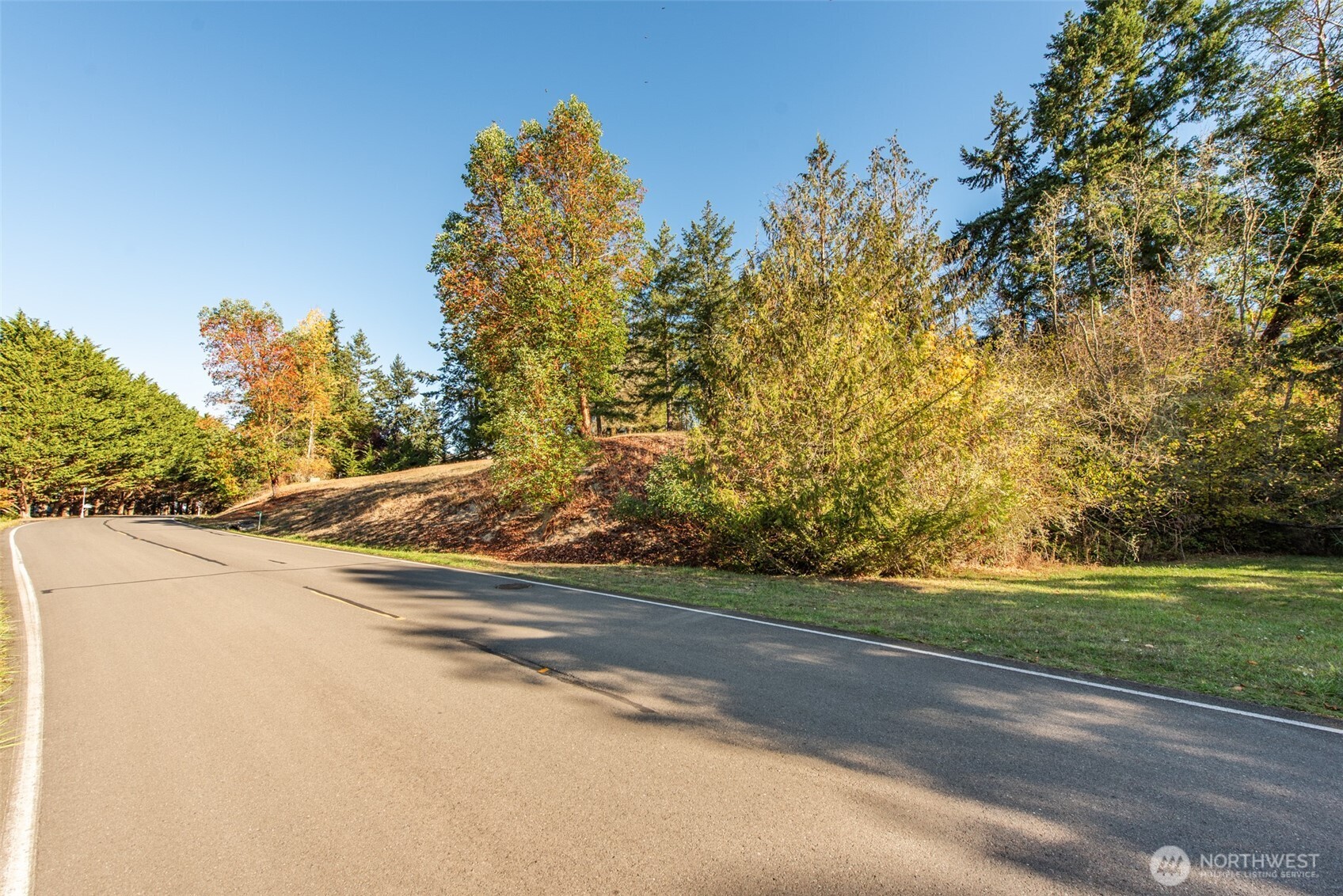 1051 Fox Hollow Road Property Photo 25