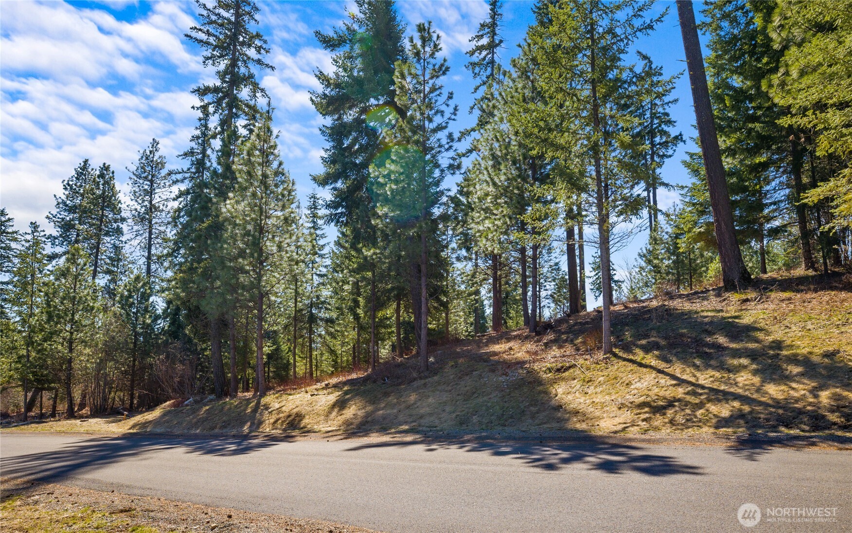 10 Red Sky Way Property Photo 2