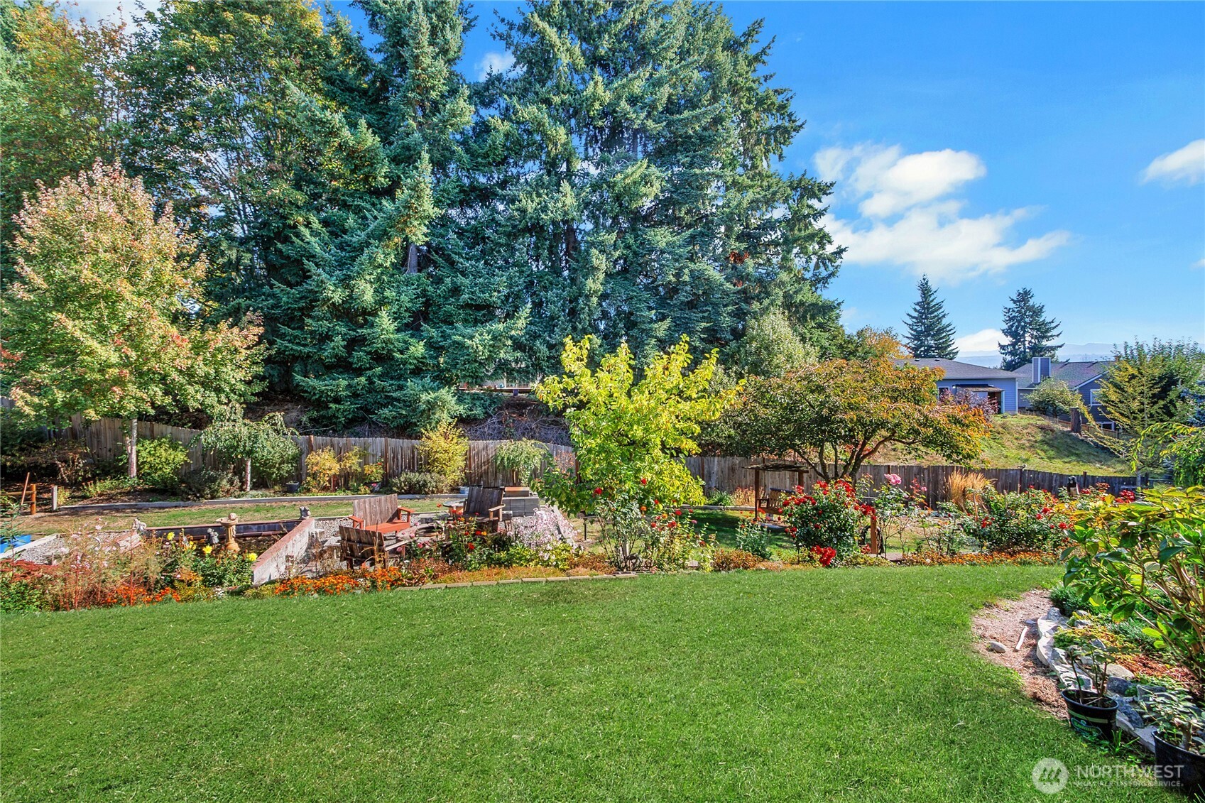 25319 Meridian Property Photo 7