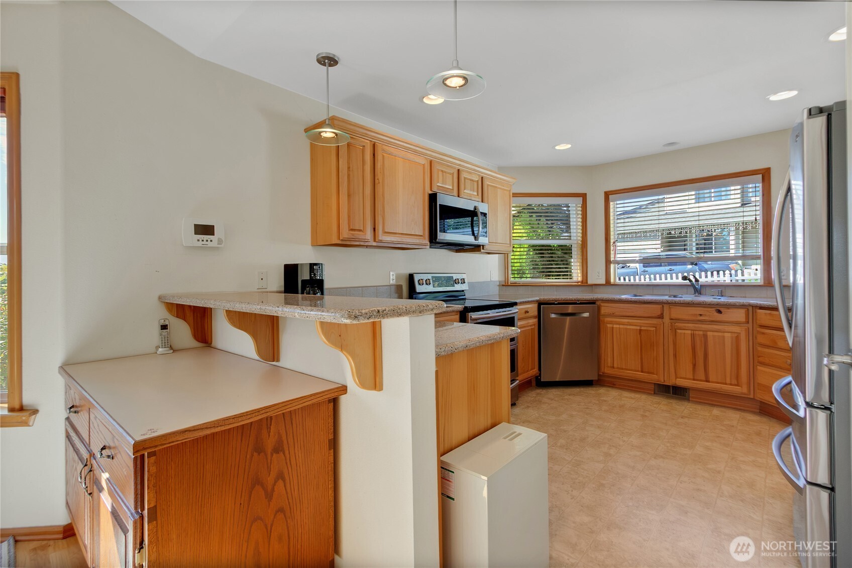 25319 Meridian Property Photo 14