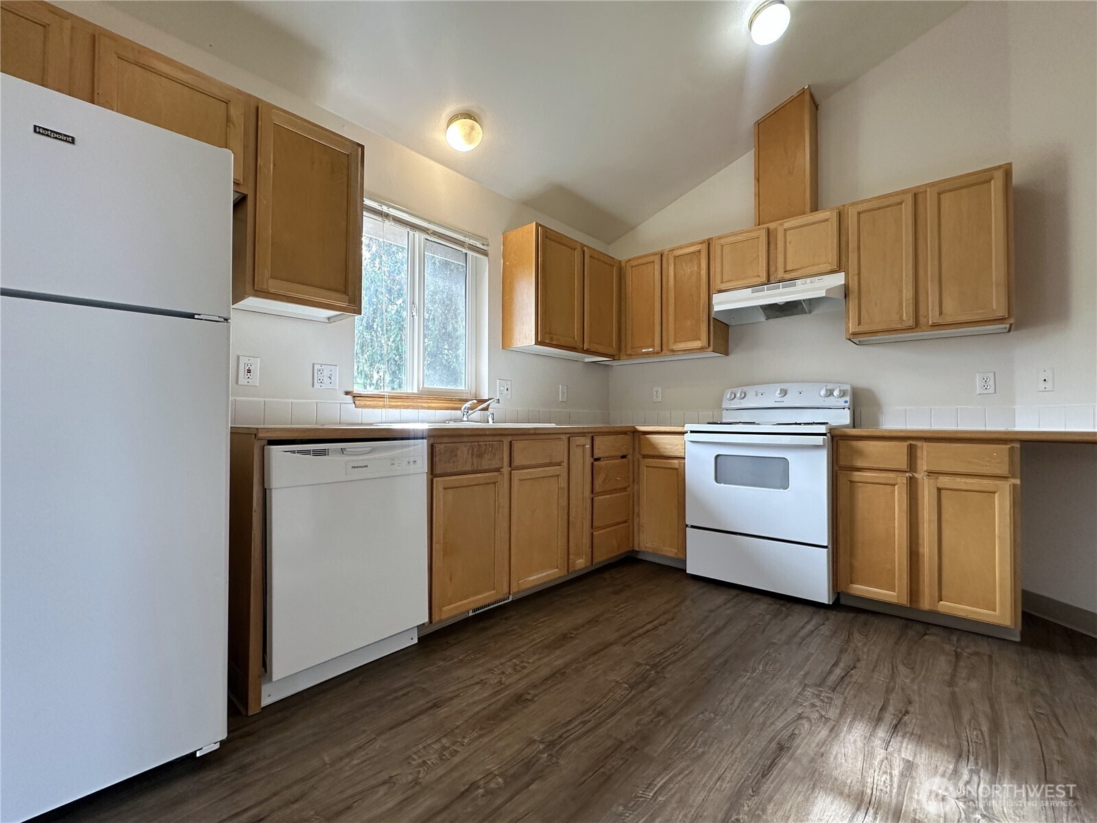 10539 Evanston Avenue Property Photo 7