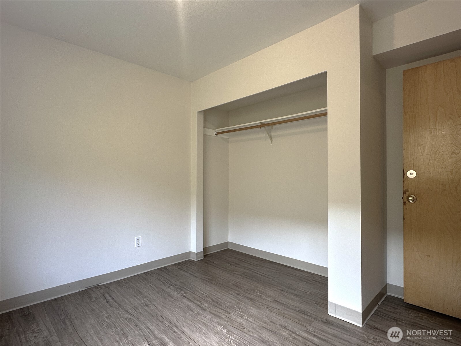 10539 Evanston Avenue Property Photo 24