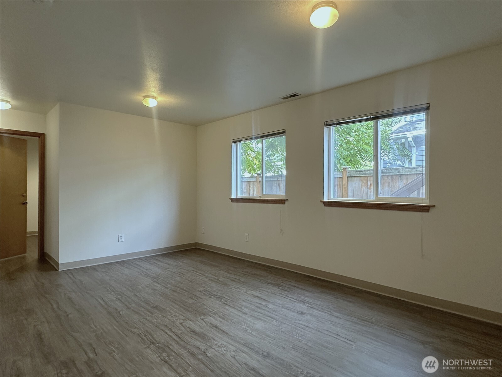 10539 Evanston Avenue Property Photo 25